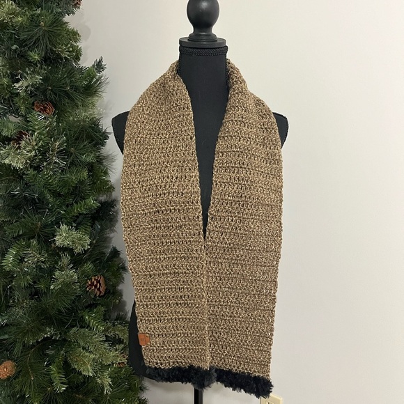 NWT Crochet Brown Scarf with Faux Fur Black Trim, Perfect Winter Wear, Warm Cozy - Picture 2 of 5